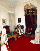 Ο θρόνος του Βασιλιά Όθωνα και το γραφείο και τα προσωπικά αντικείμενα του Βασιλιά Γεωργίου του 1ου – Εθνικό Ιστορικό Μουσείο