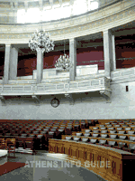 Η αίθουσα συνεδριάσεων της παλιάς Ελληνικής Βουλής