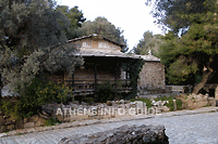 Церковь Агиос Димитриос Лубардиарис в Афинах
